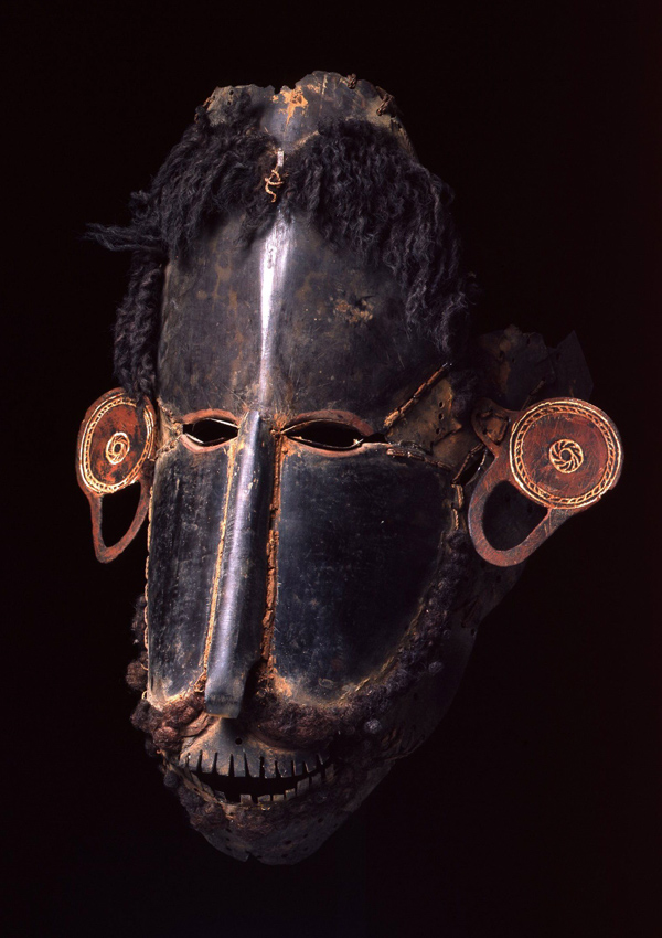 Torres Strait Mask buk or krar - now in the collection of the Private Collection - image 1